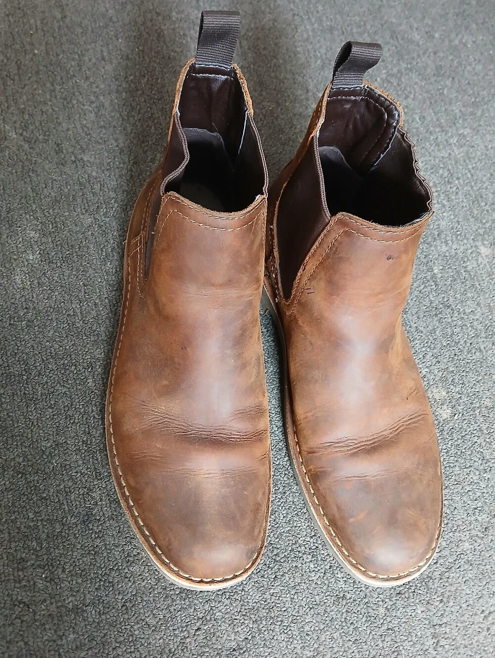 Clarks durable leather